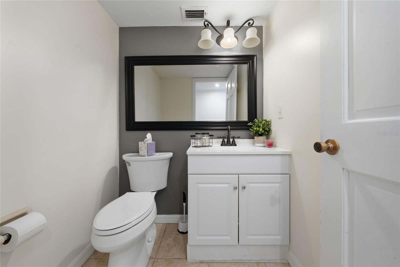 2836 WAYMEYER DR, ORLANDO, FL, 32812