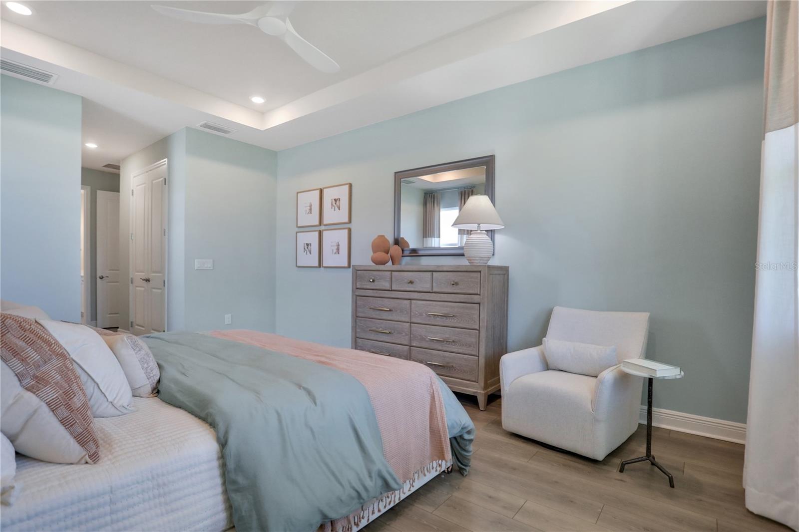 17417 VALLEYWOOD PKWY, LAND O LAKES, FL, 34638