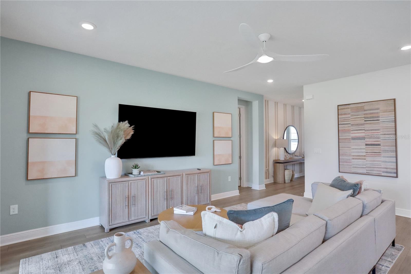 17417 VALLEYWOOD PKWY, LAND O LAKES, FL, 34638