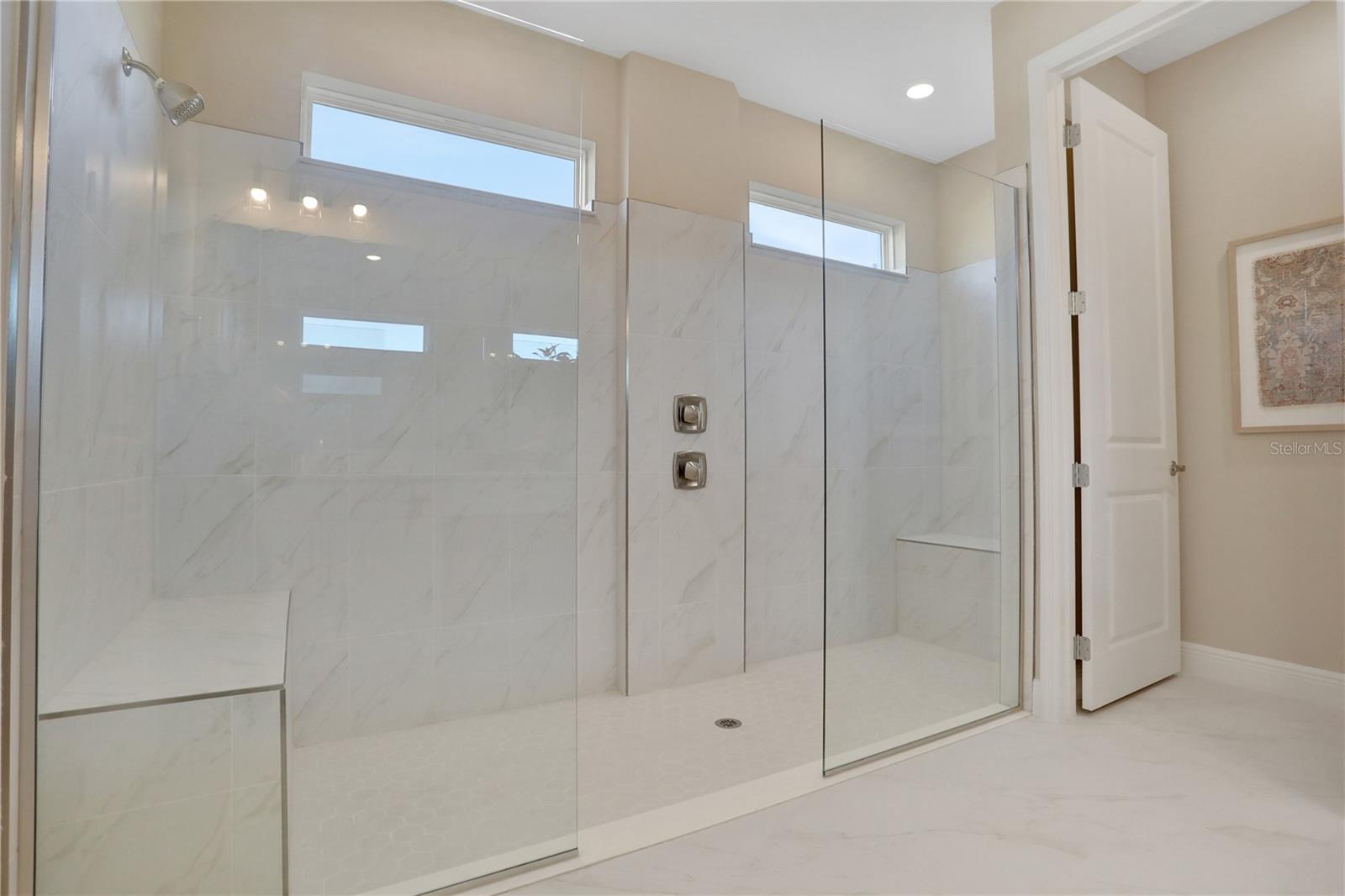 17417 VALLEYWOOD PKWY, LAND O LAKES, FL, 34638