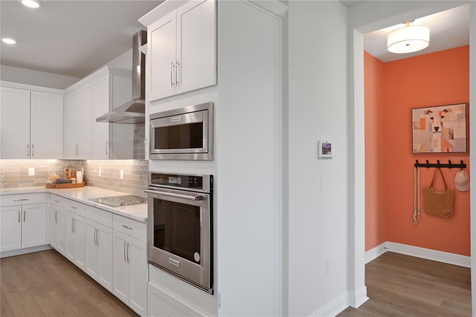 17417 VALLEYWOOD PKWY, LAND O LAKES, FL, 34638