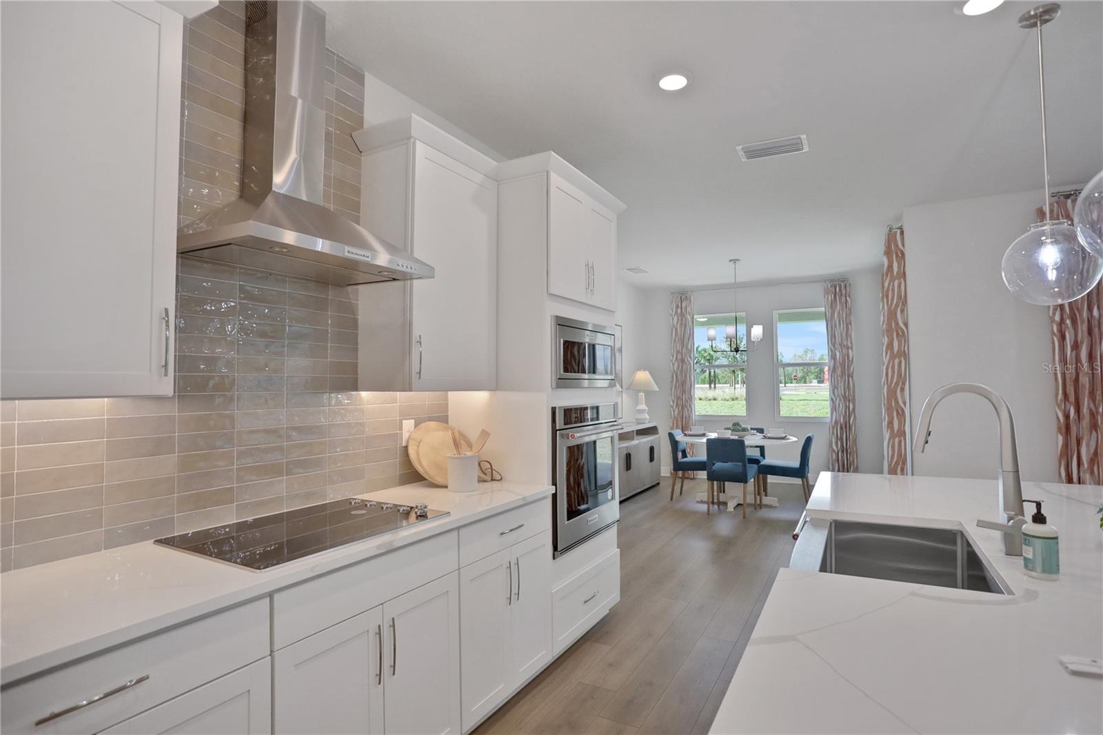 17417 VALLEYWOOD PKWY, LAND O LAKES, FL, 34638