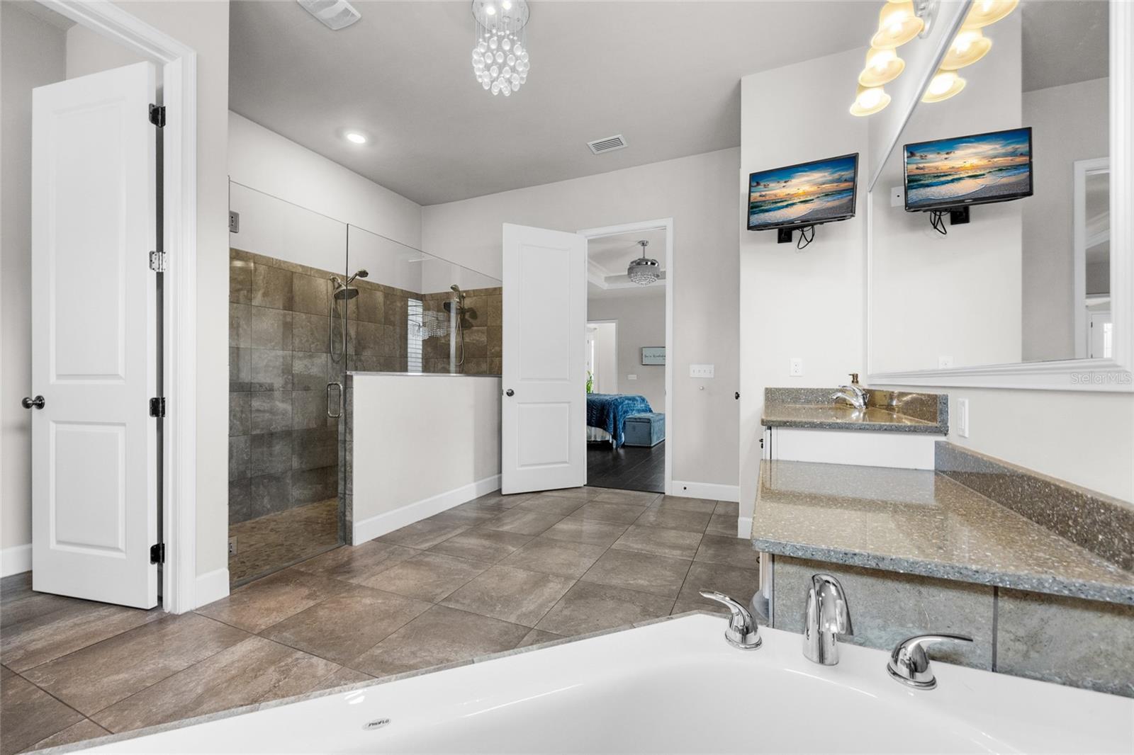 1084 NW 134TH WAY, NEWBERRY, FL, 32669