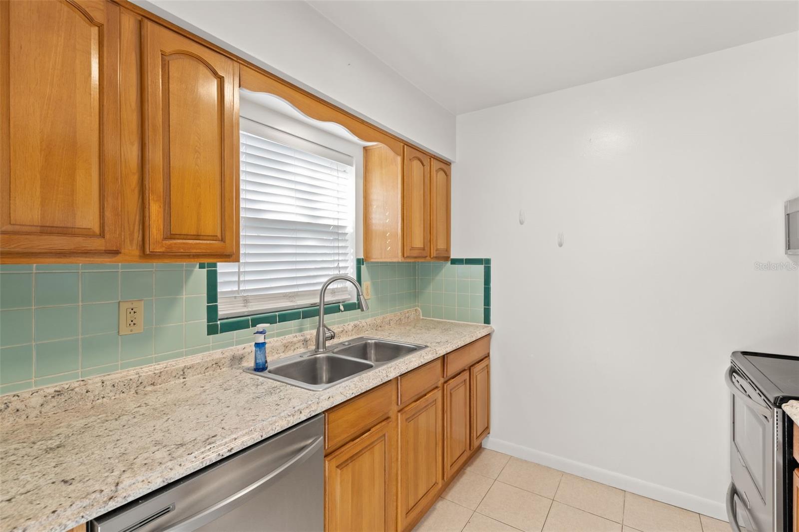 885 JAMES ST, DUNEDIN, FL, 34698