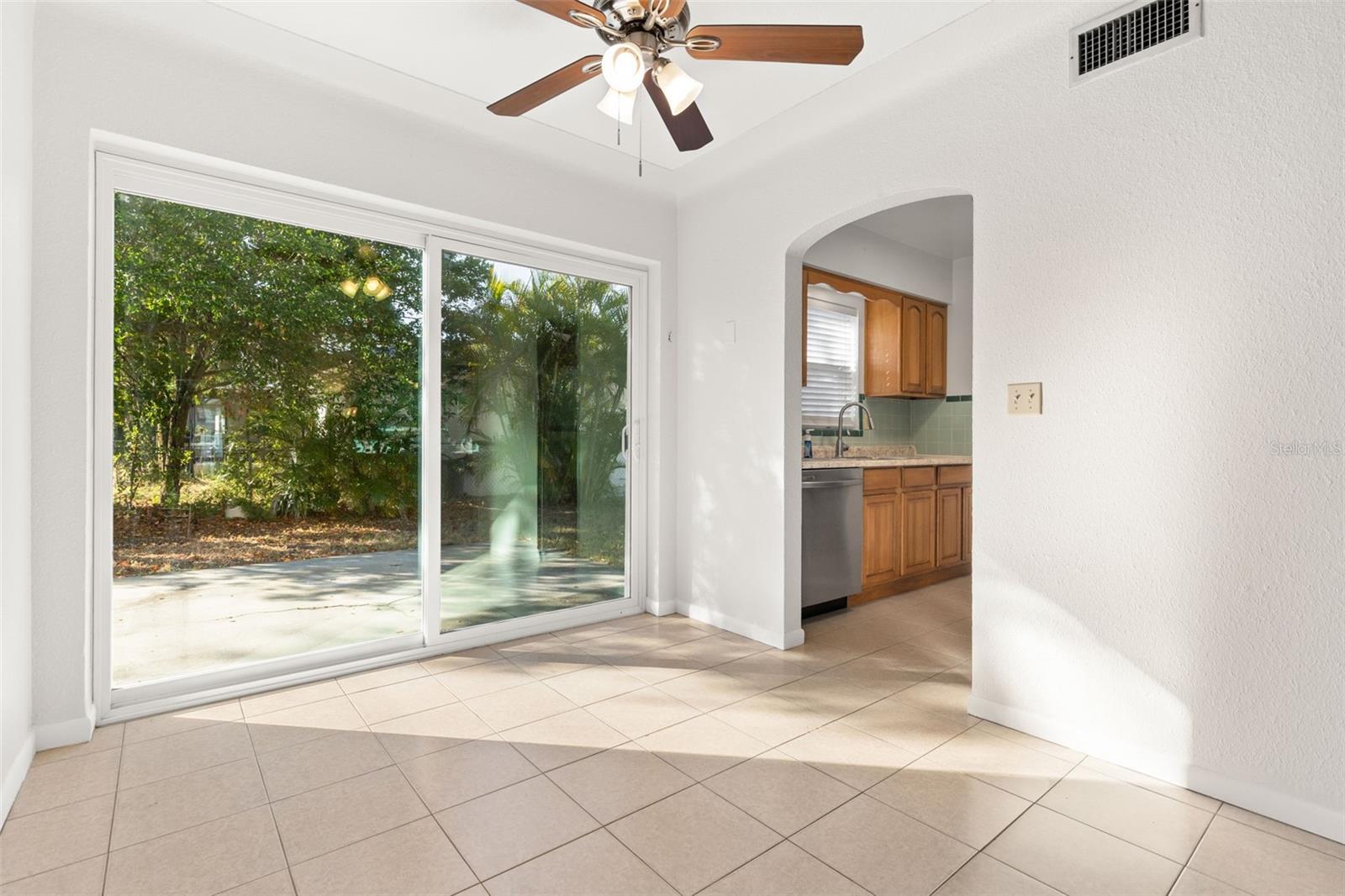 885 JAMES ST, DUNEDIN, FL, 34698