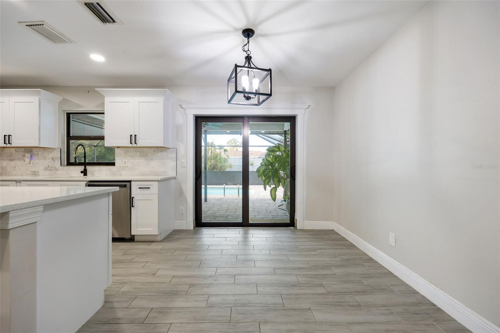 1432 SE 11TH ST, CAPE CORAL, FL, 33990