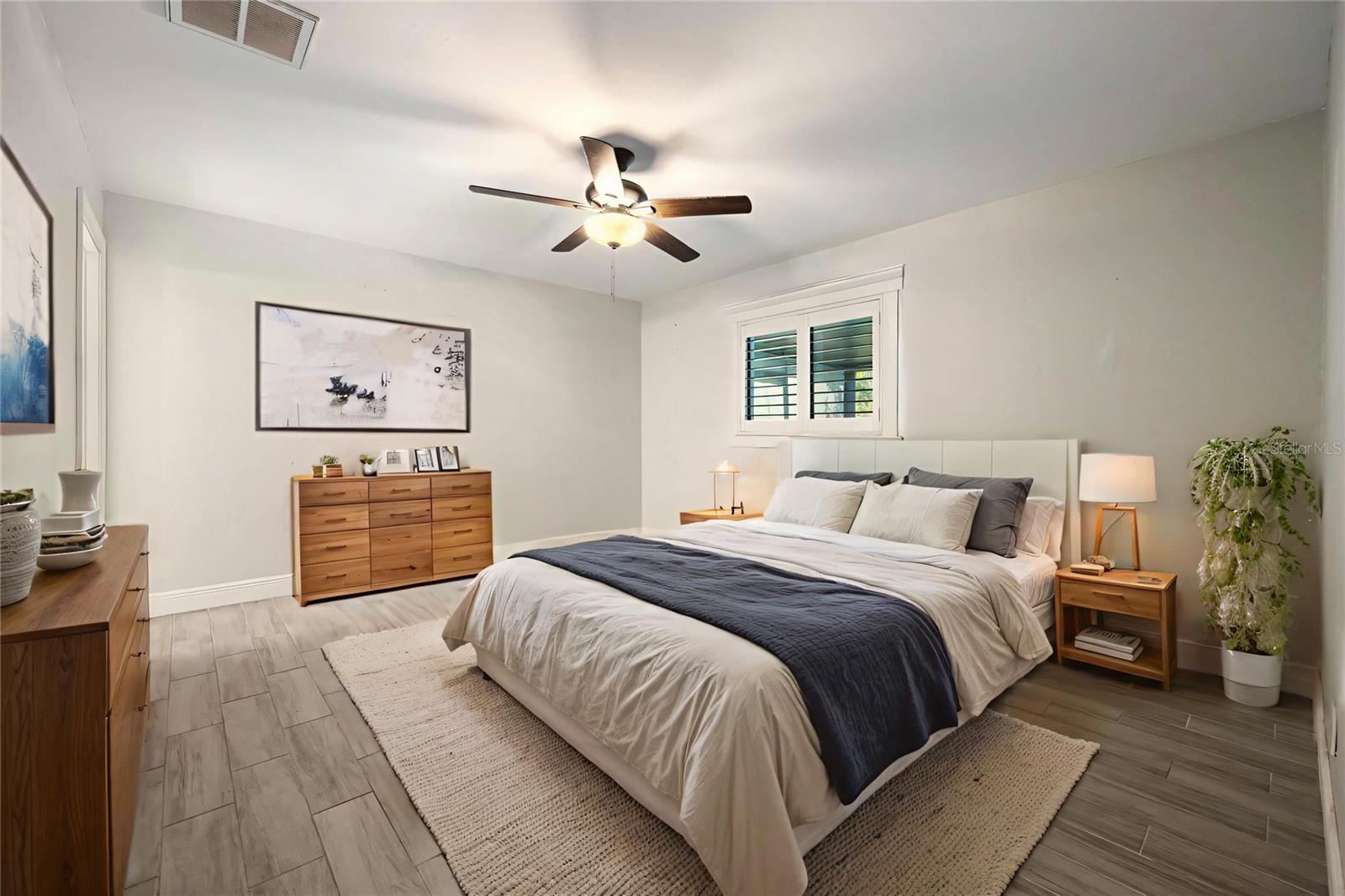 1432 SE 11TH ST, CAPE CORAL, FL, 33990