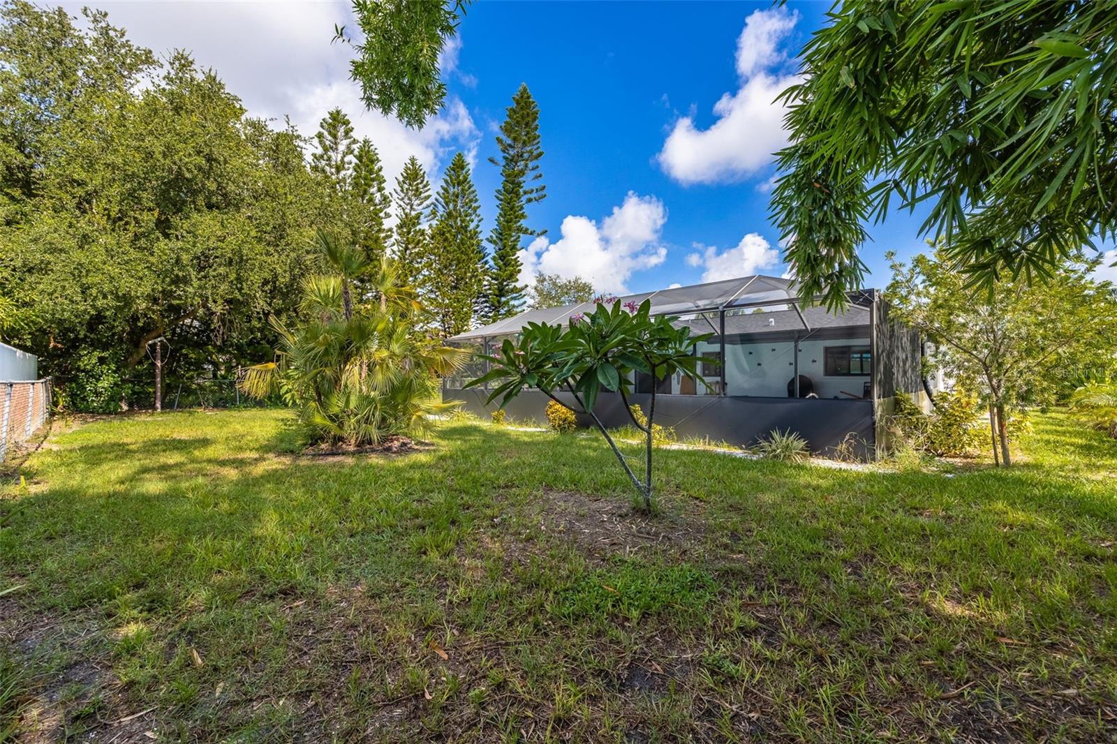 1432 SE 11TH ST, CAPE CORAL, FL, 33990