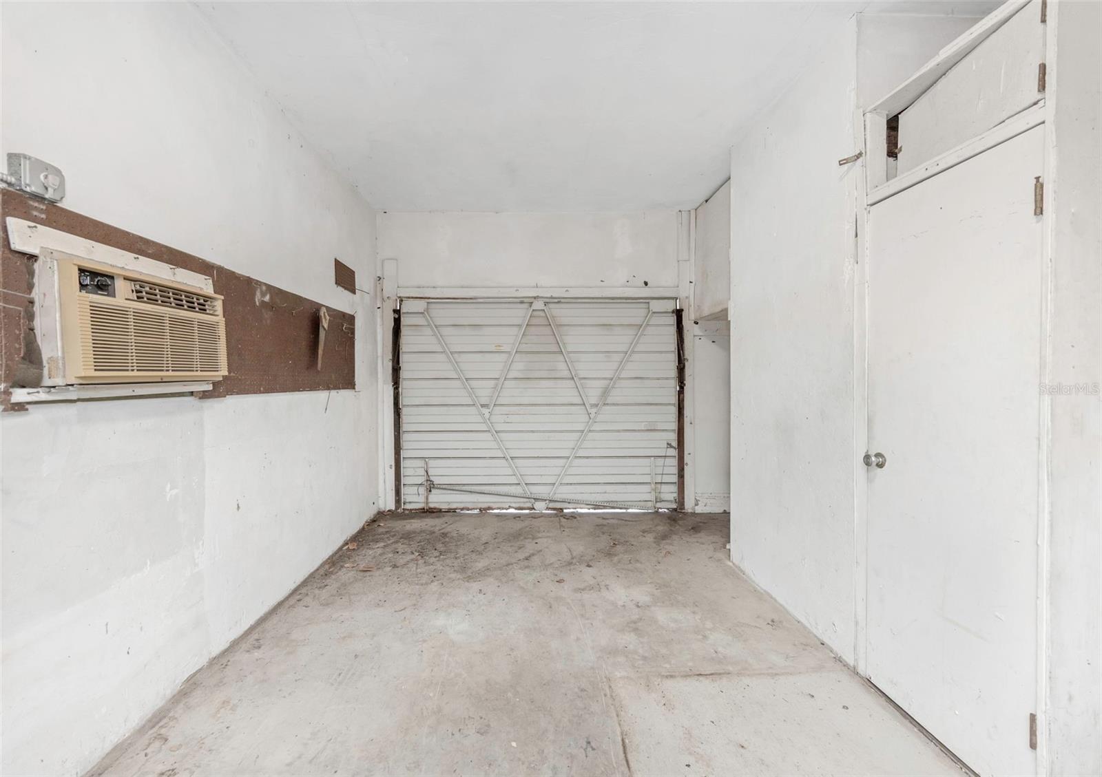 2423 AUBURN ST S, ST PETERSBURG, FL, 33712