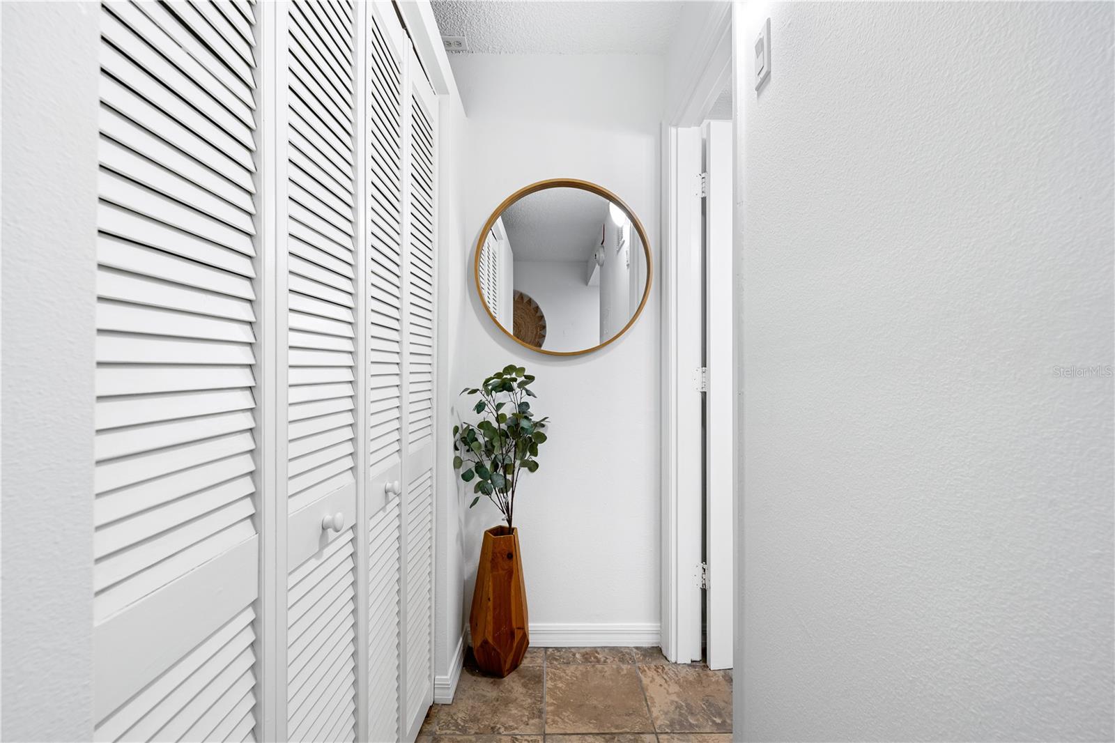 3700 S OSPREY AVE #112, SARASOTA, FL, 34239