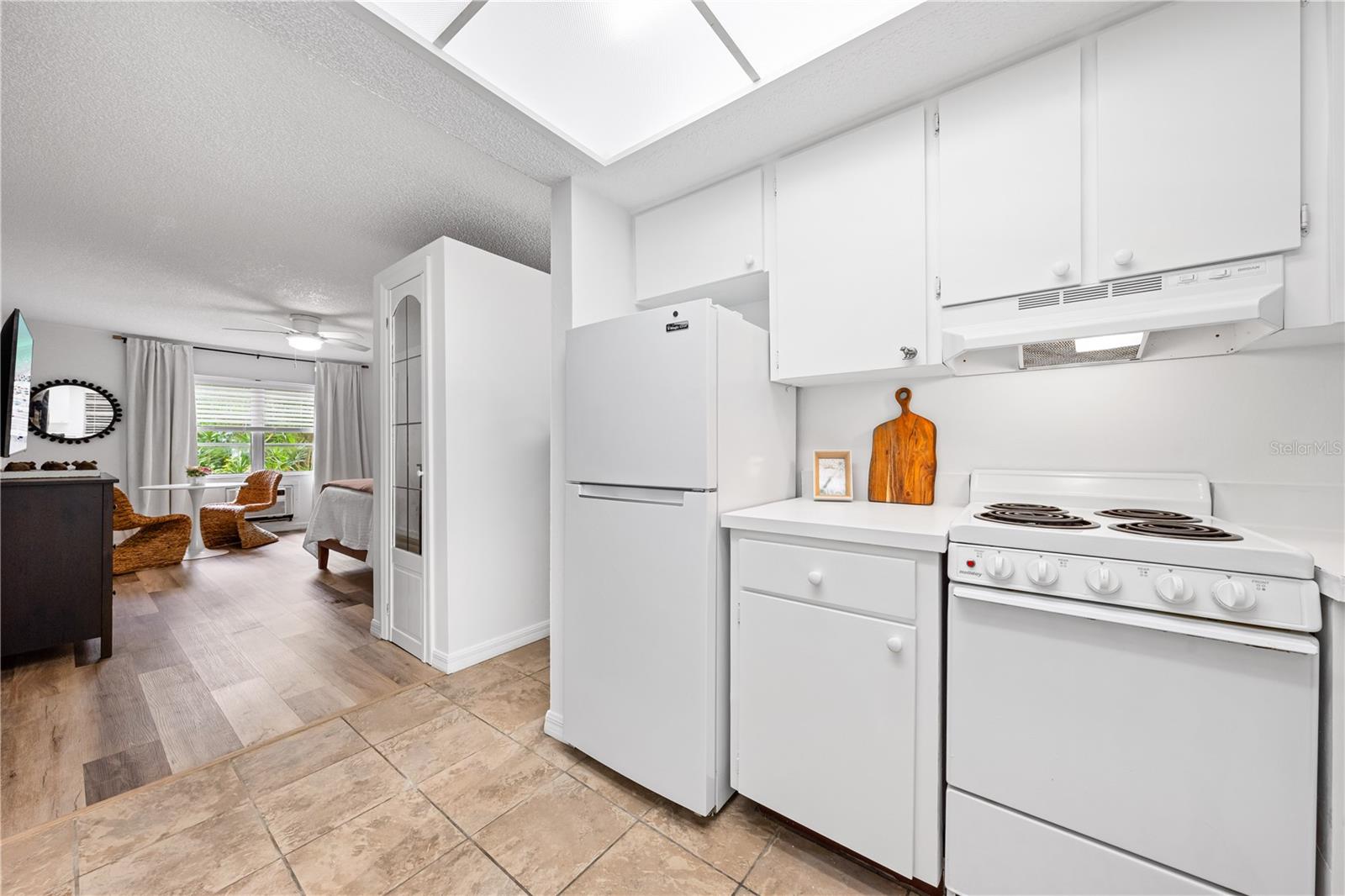 3700 S OSPREY AVE #112, SARASOTA, FL, 34239