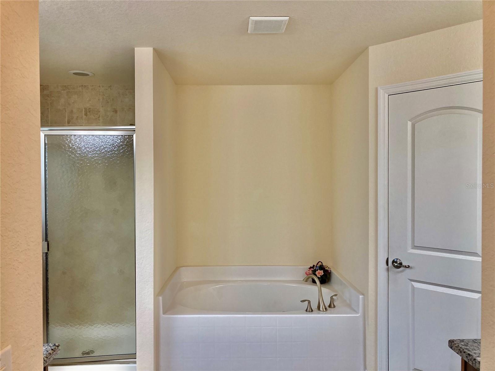 87 LONG MEADOW LN, ROTONDA WEST, FL, 33947