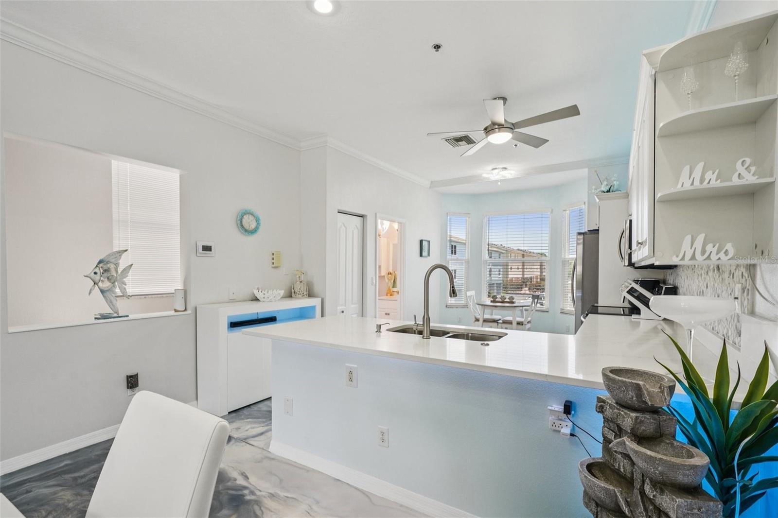 1061 PINELLAS BAYWAY S, ST PETERSBURG, FL, 33715