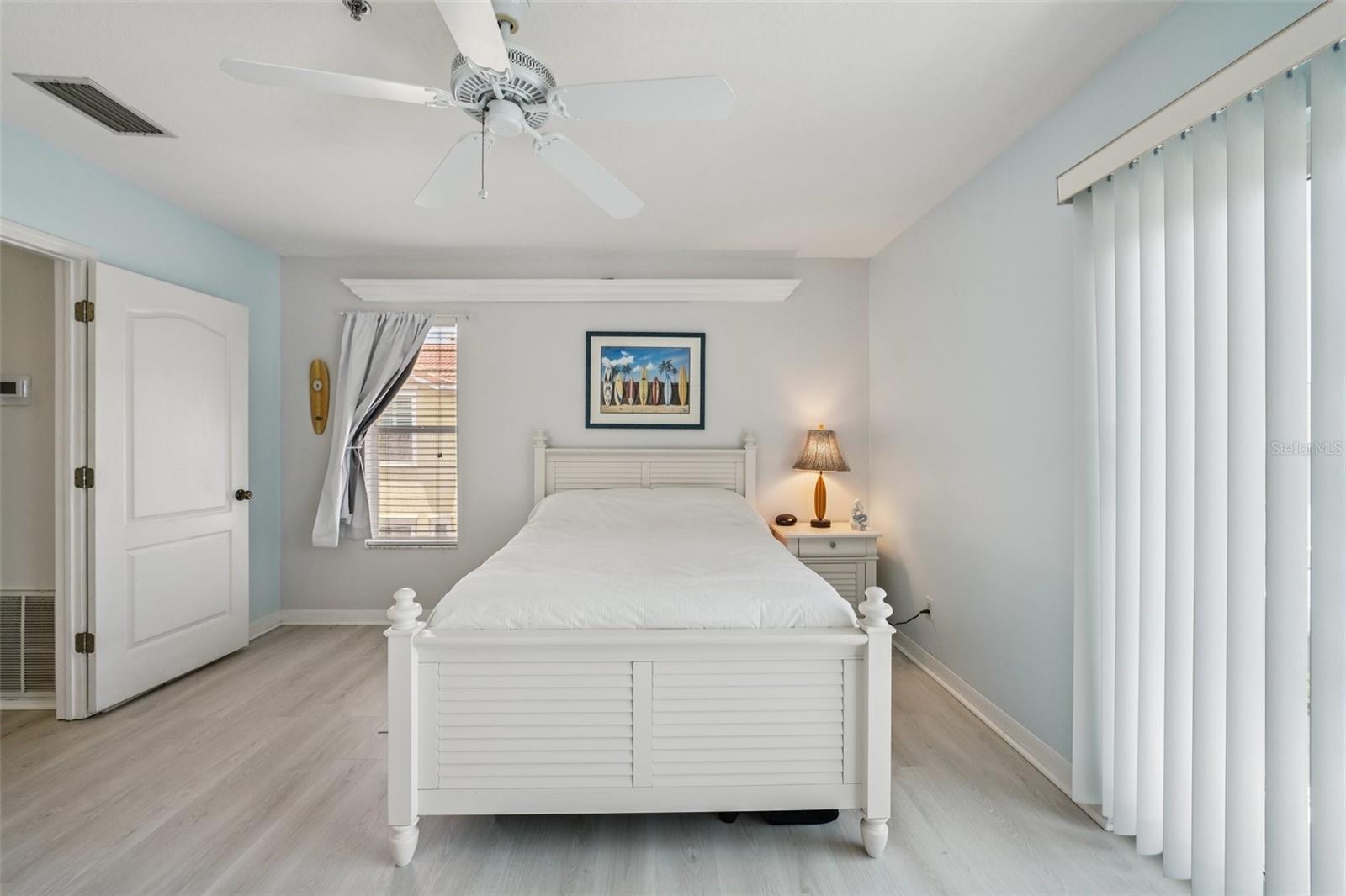 1061 PINELLAS BAYWAY S, ST PETERSBURG, FL, 33715