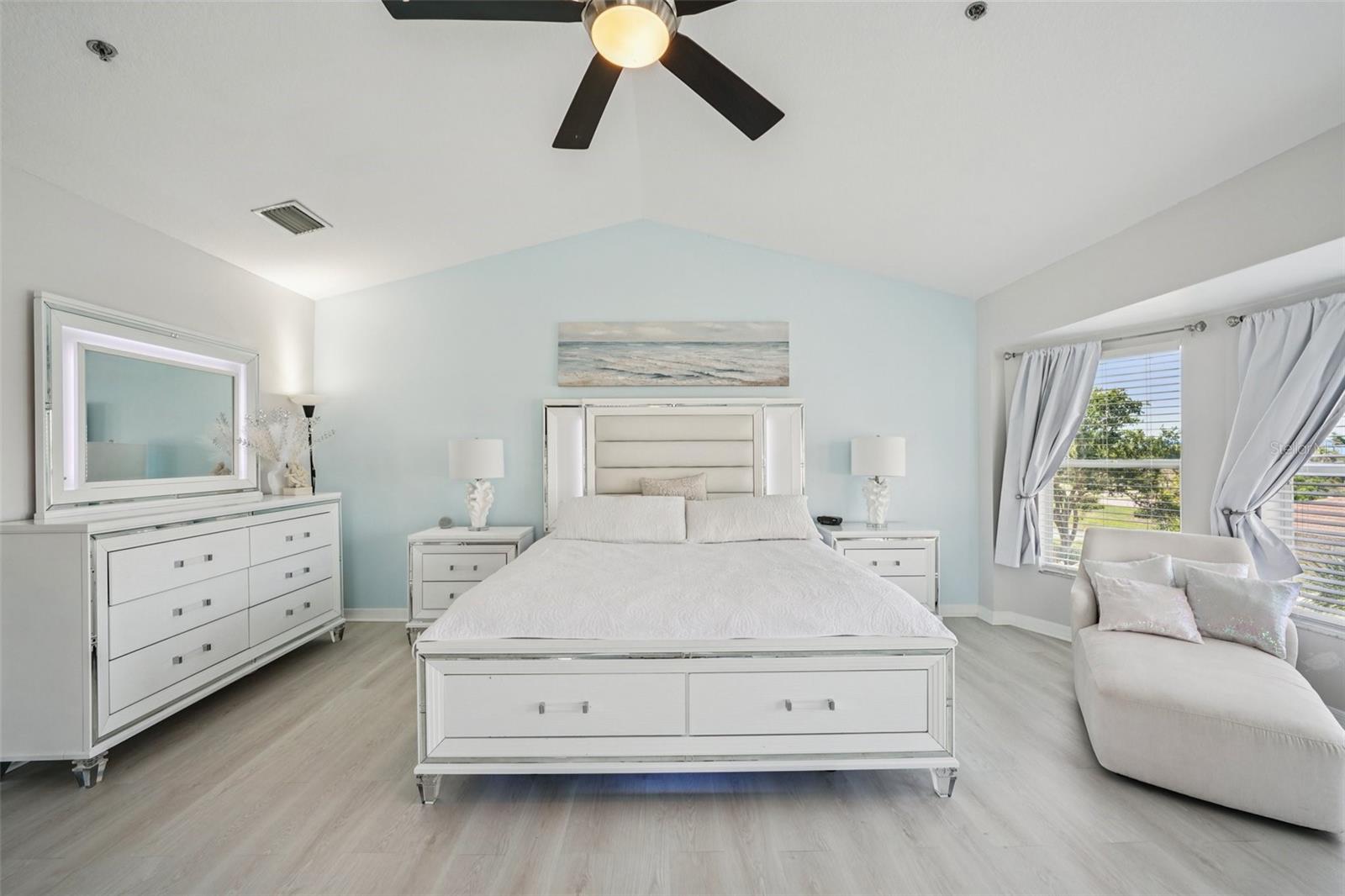 1061 PINELLAS BAYWAY S, ST PETERSBURG, FL, 33715