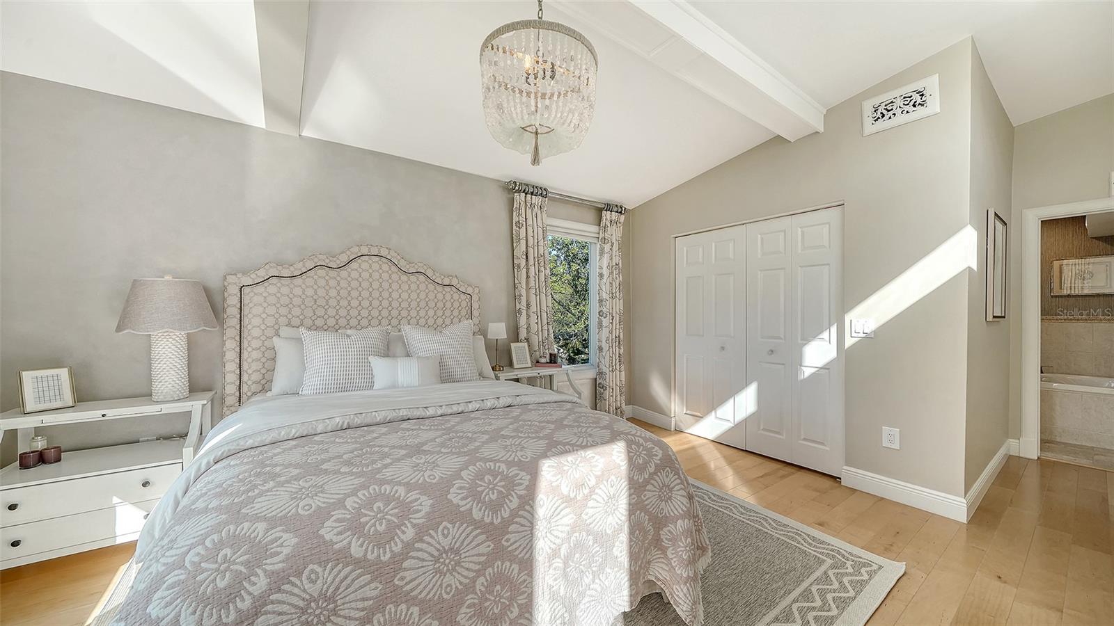 A4680773 Property Photo