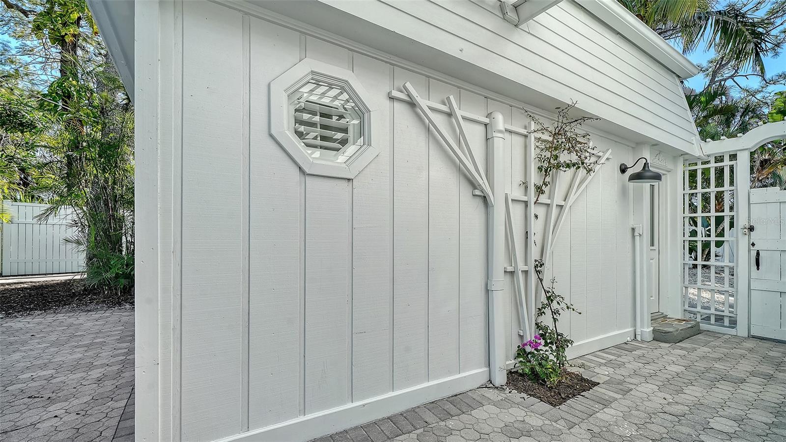 A4680773 Property Photo