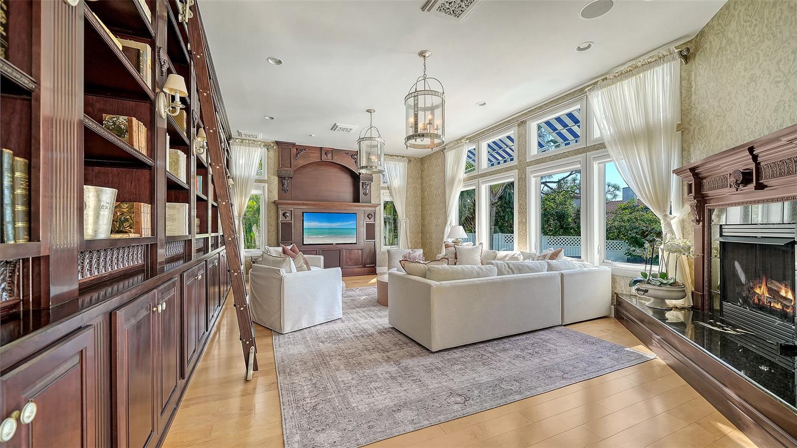 A4680773 Property Photo