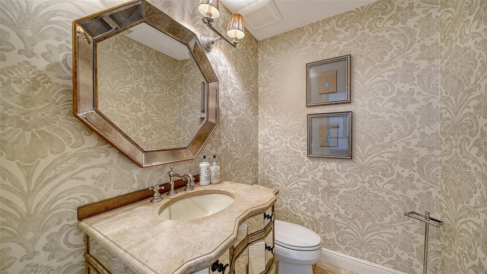 A4680773 Property Photo