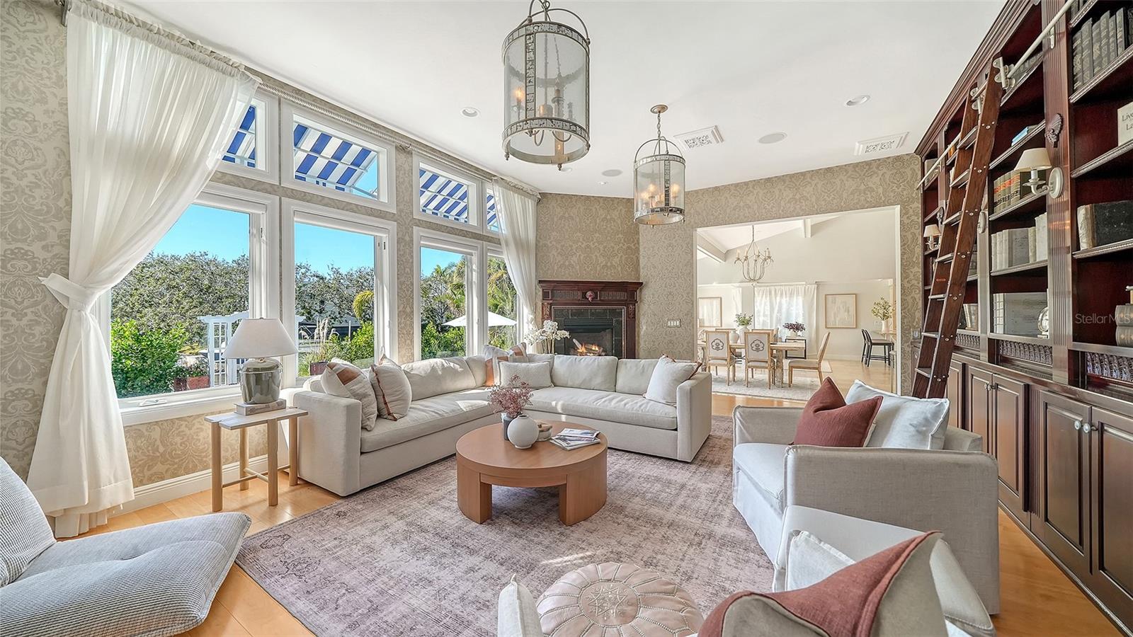 A4680773 Property Photo