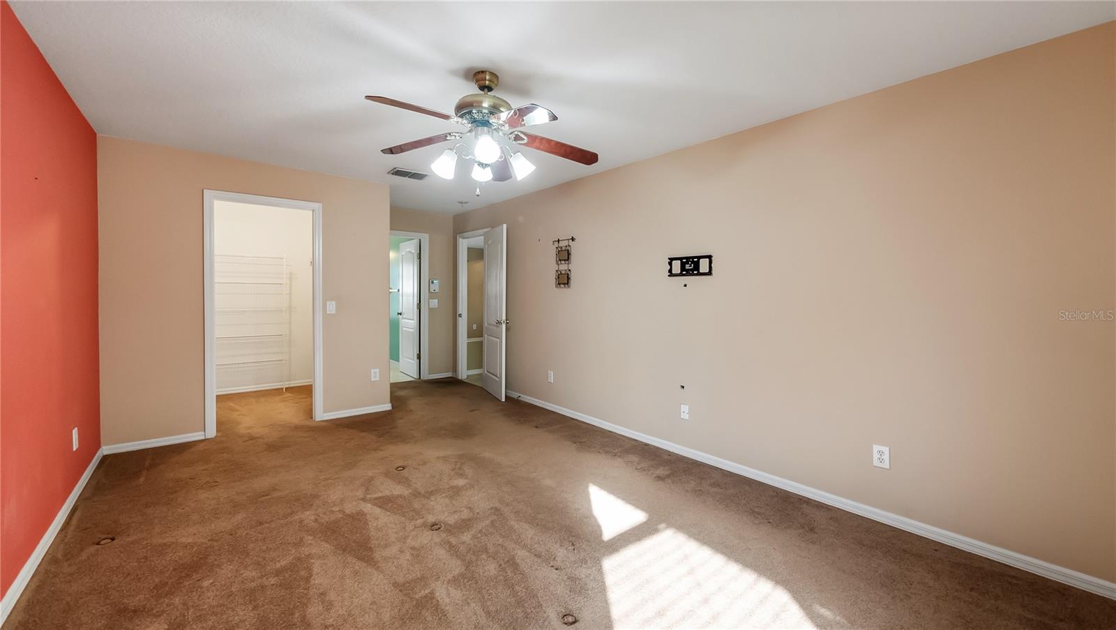 13136 LAKEWIND DR, CLERMONT, FL, 34711