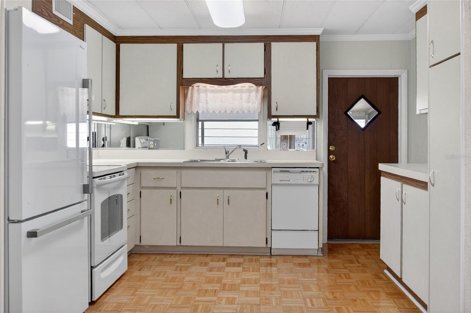 703 S GREEN CIR, VENICE, FL, 34285