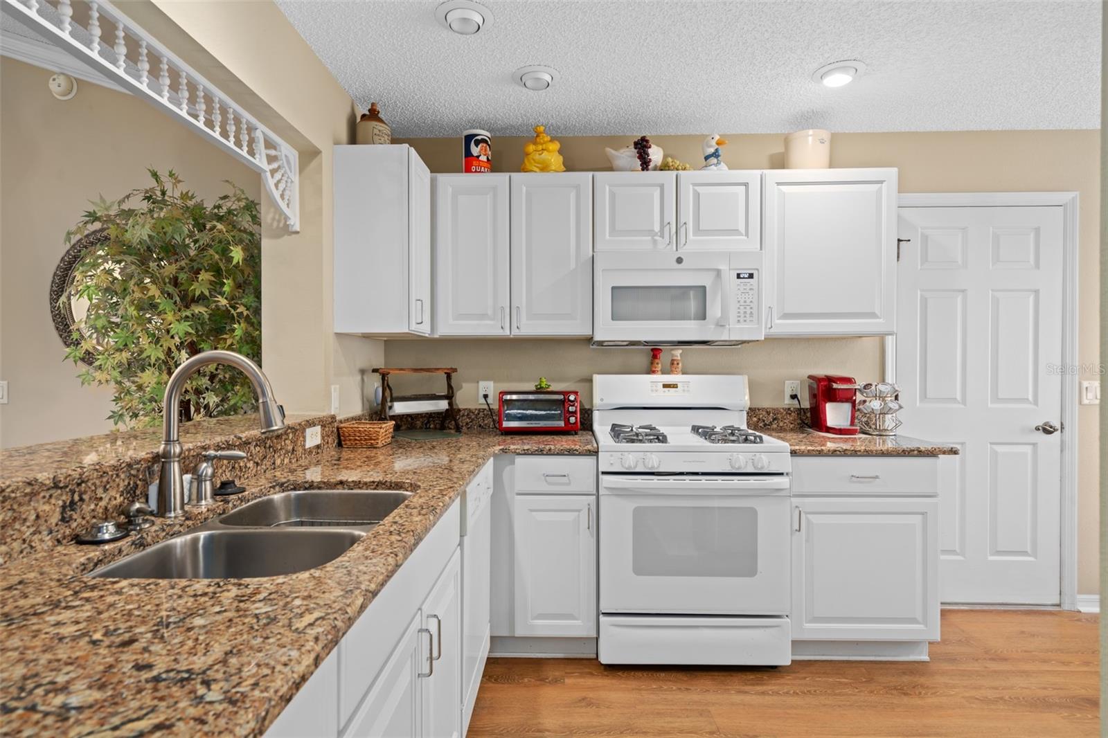 8352 SE 176TH LAWSON LOOP, THE VILLAGES, FL, 32162