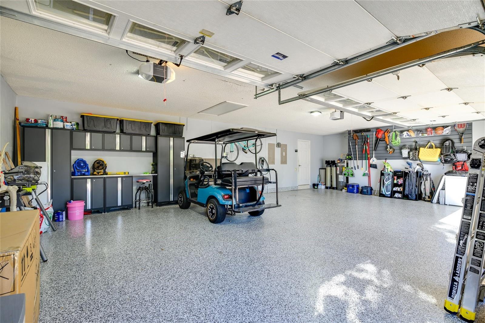 6329 W MACLAURIN DR, TAMPA, FL, 33647