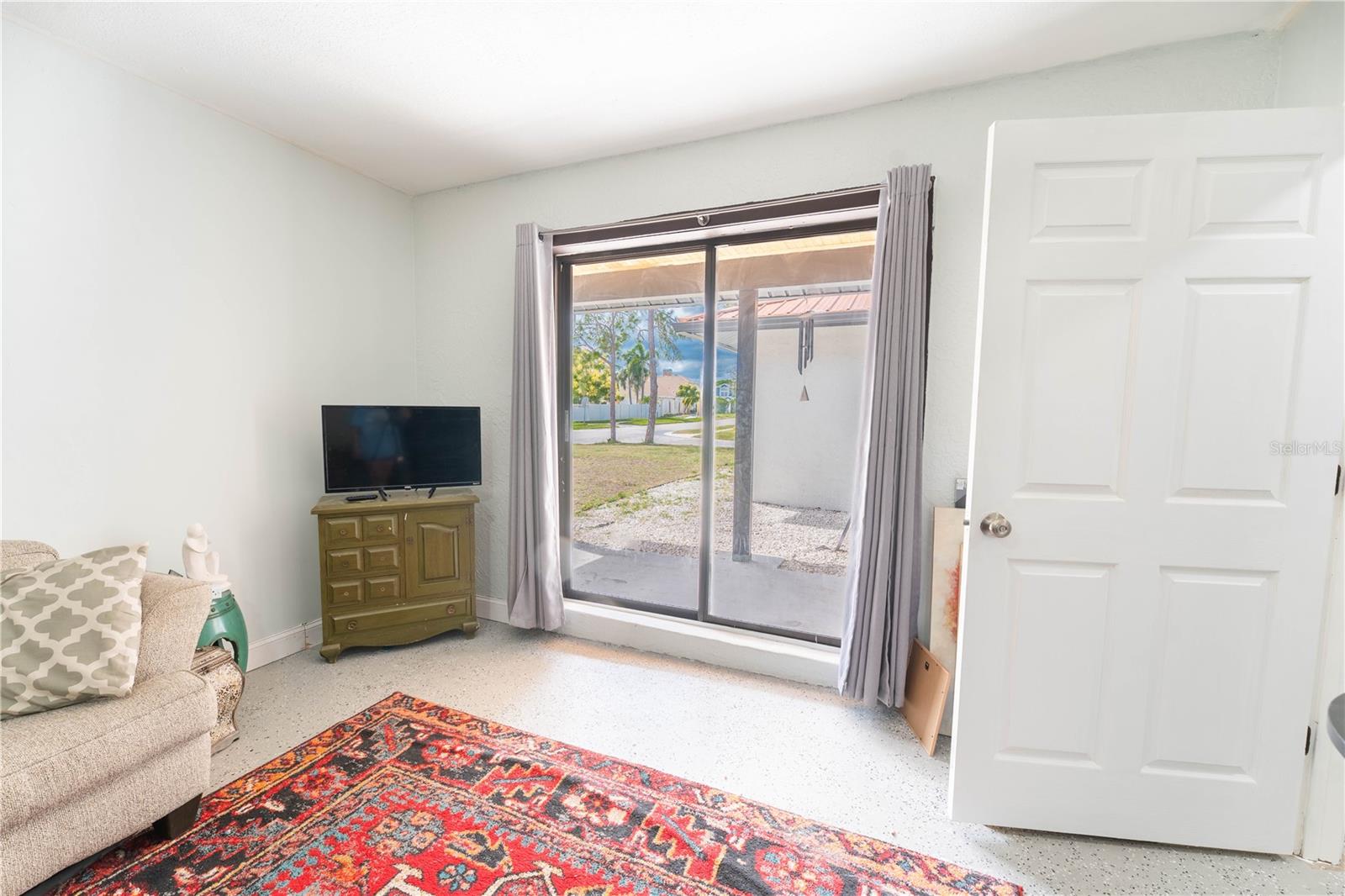 This room offers exterior access.