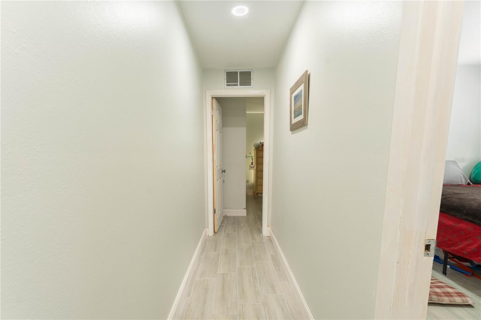Hallway to bedroom 2