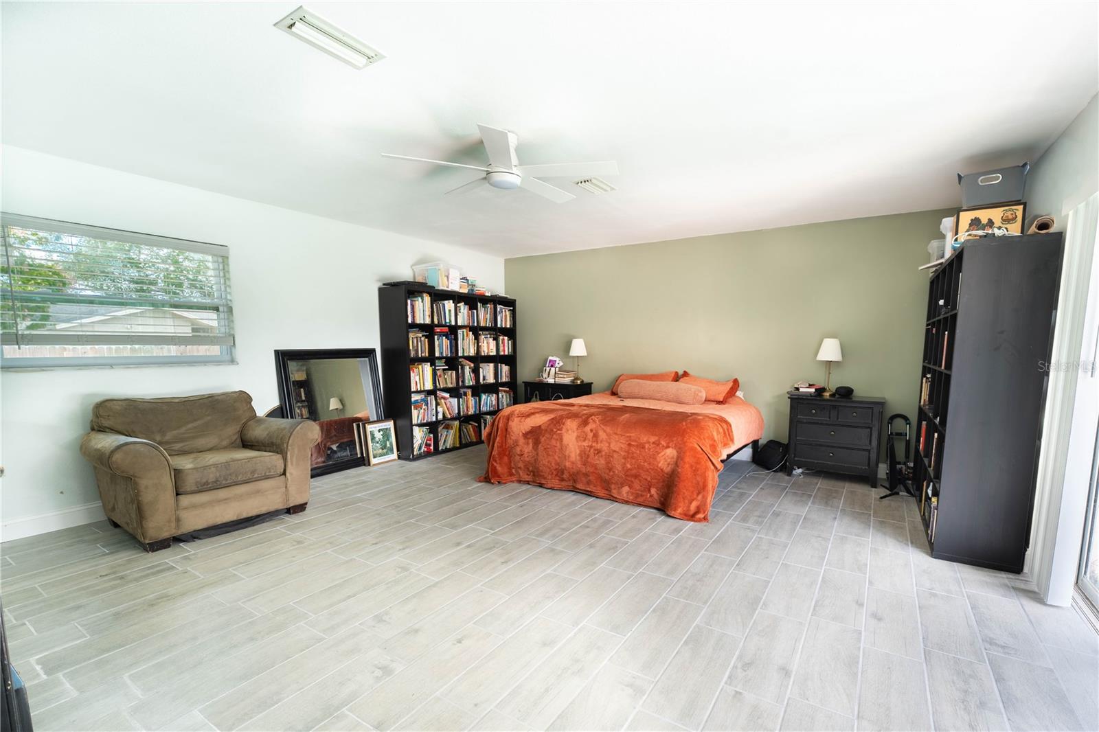 Largest of the 2 primary suites