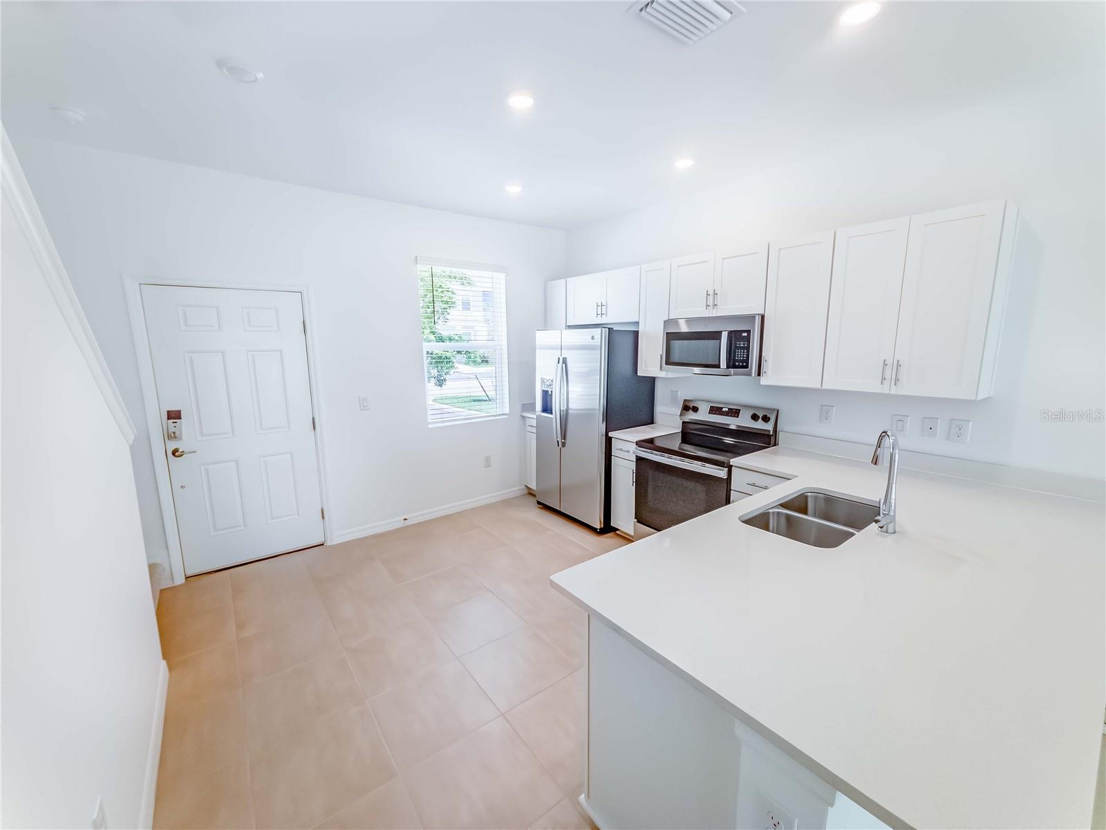 8540 DAYBREAK ST, SARASOTA, FL, 34241