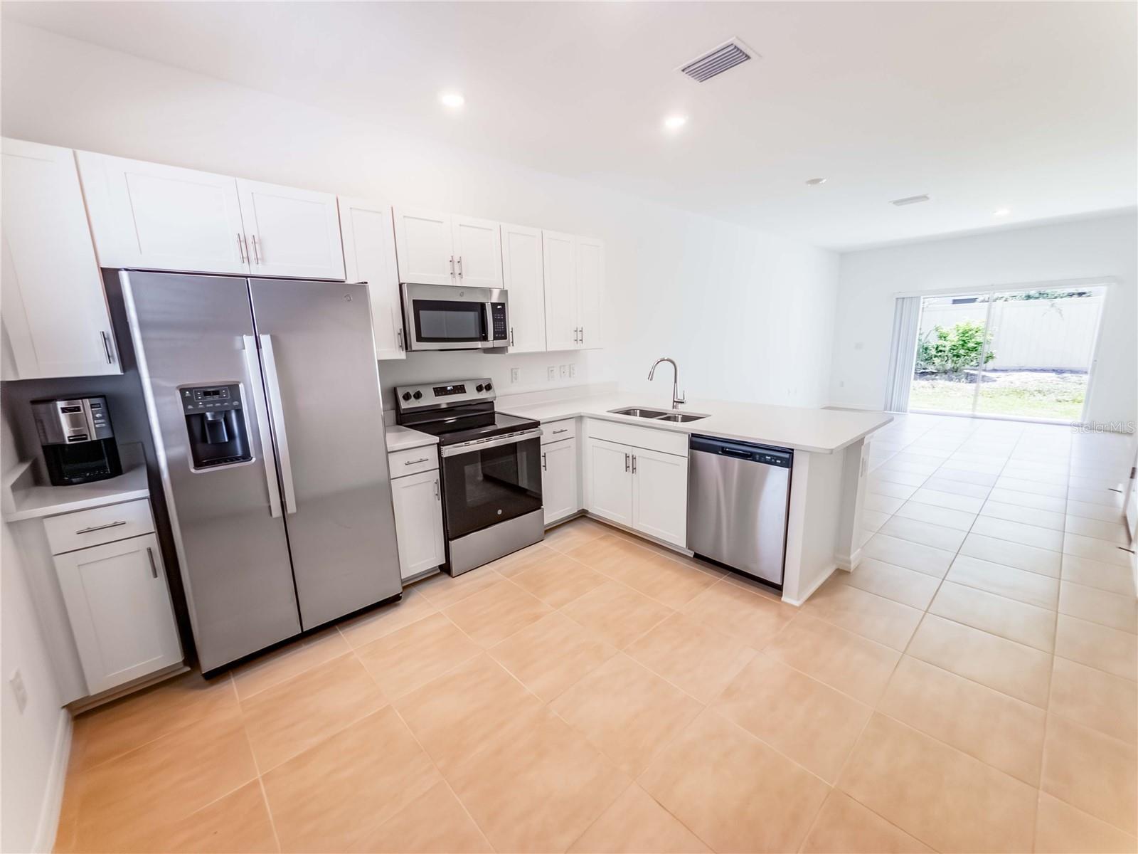 8540 DAYBREAK ST, SARASOTA, FL, 34241