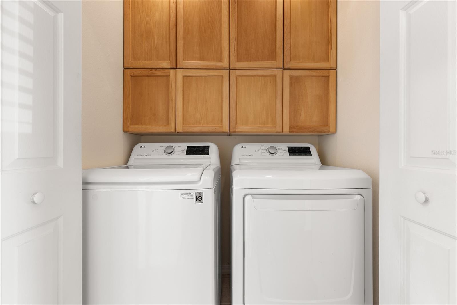 3852 MANDALAY DR, ST PETERSBURG, FL, 33705