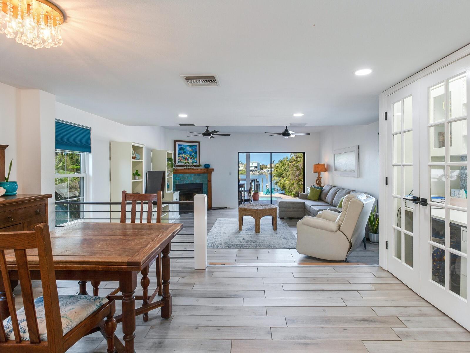 410 140TH AVE E, MADEIRA BEACH, FL, 33708