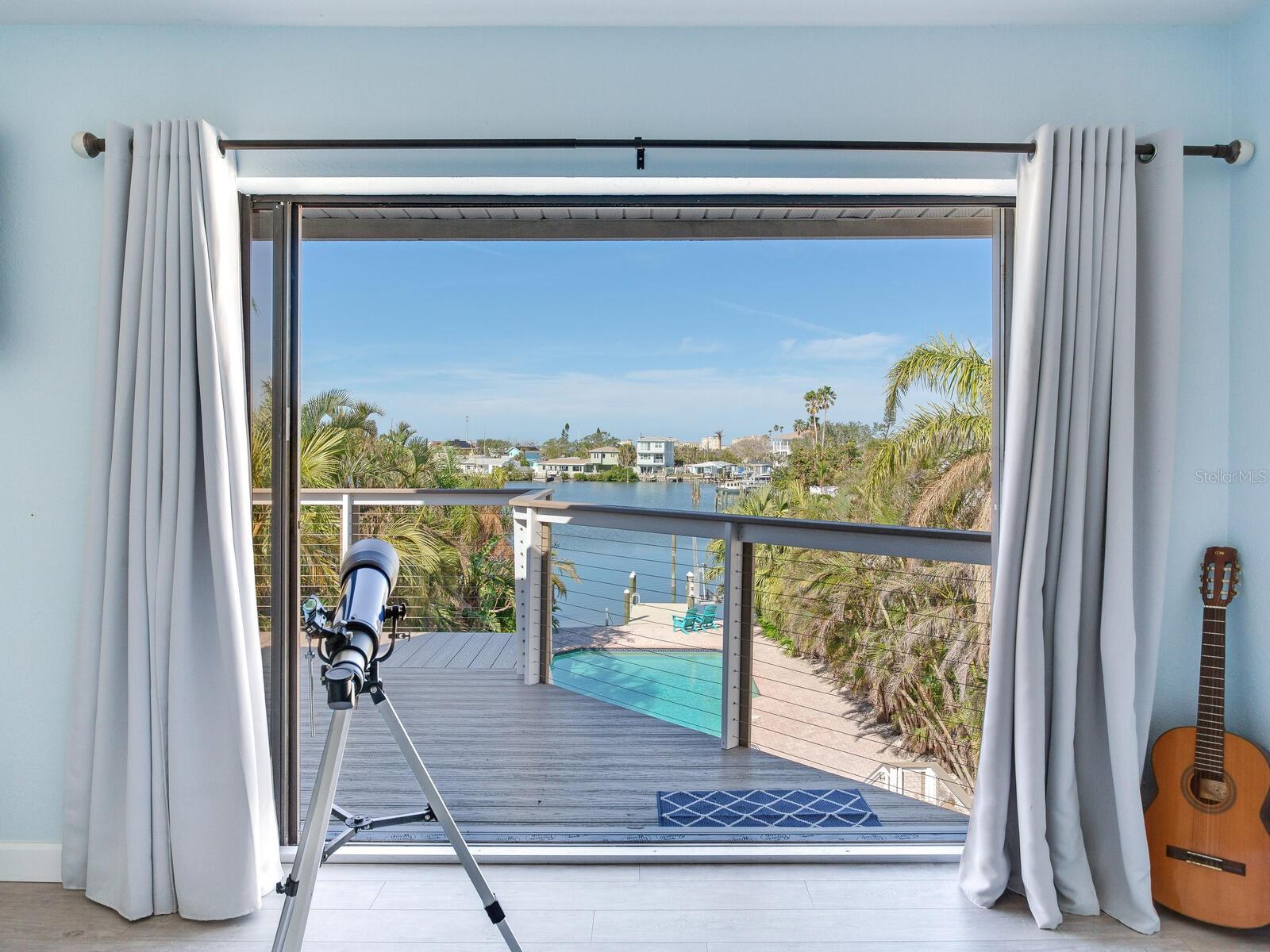 410 140TH AVE E, MADEIRA BEACH, FL, 33708