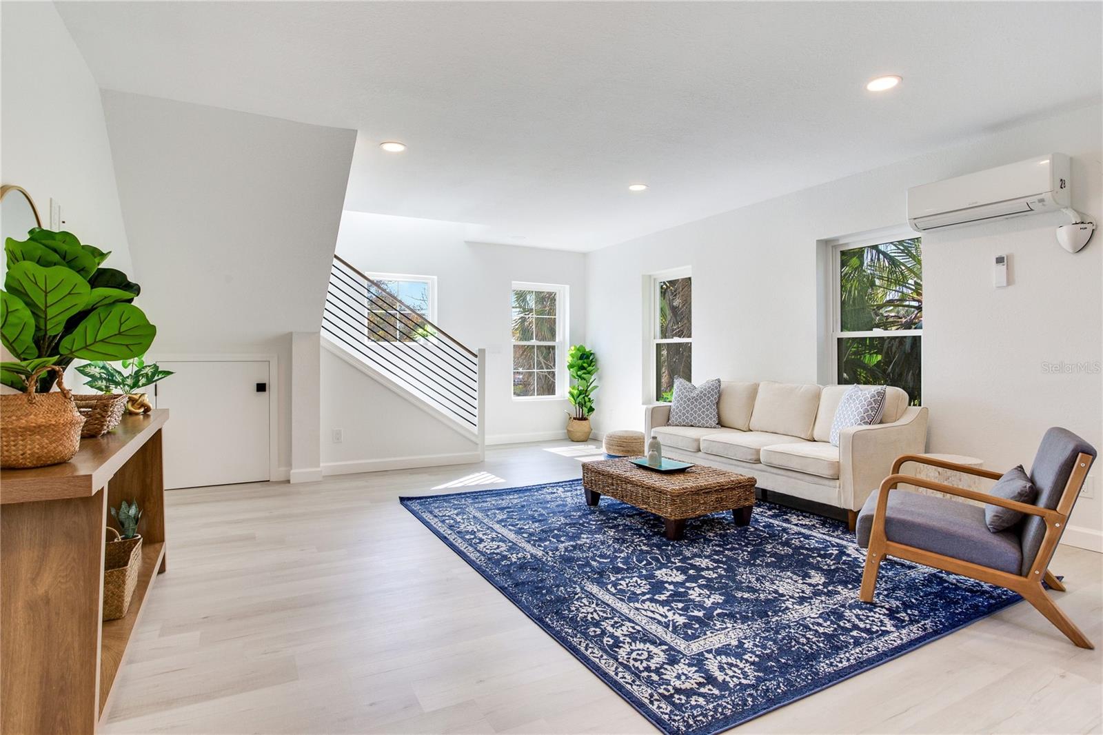 410 140TH AVE E, MADEIRA BEACH, FL, 33708