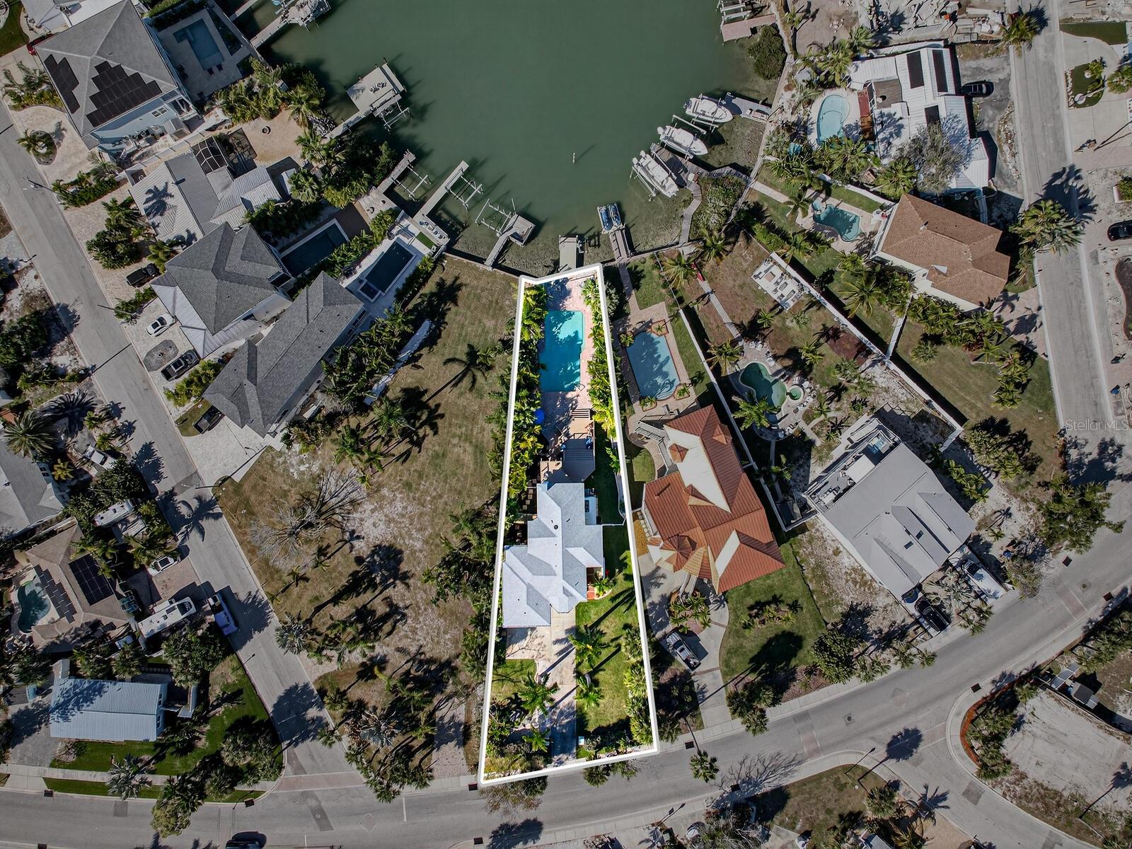 410 140TH AVE E, MADEIRA BEACH, FL, 33708