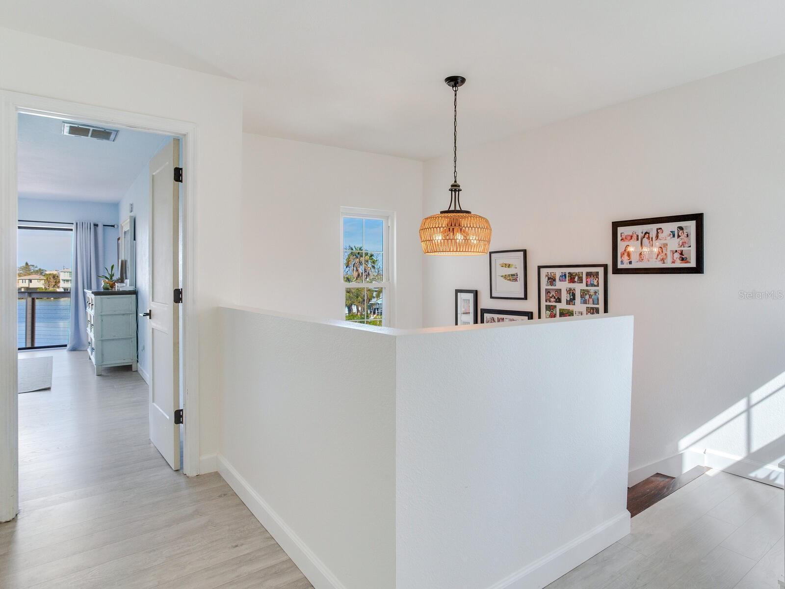 410 140TH AVE E, MADEIRA BEACH, FL, 33708