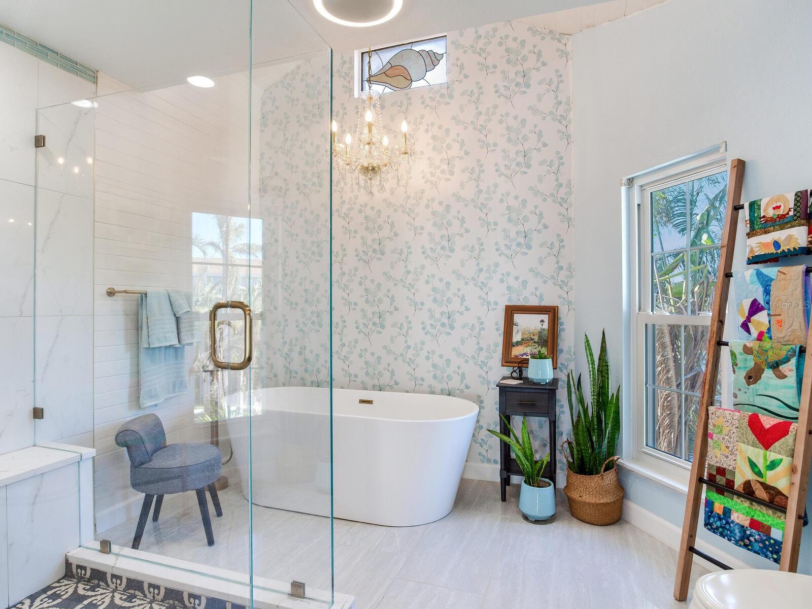 410 140TH AVE E, MADEIRA BEACH, FL, 33708