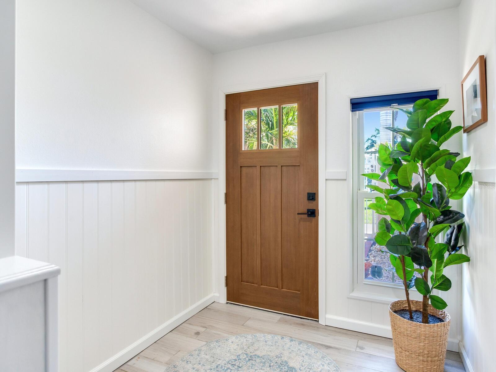 410 140TH AVE E, MADEIRA BEACH, FL, 33708