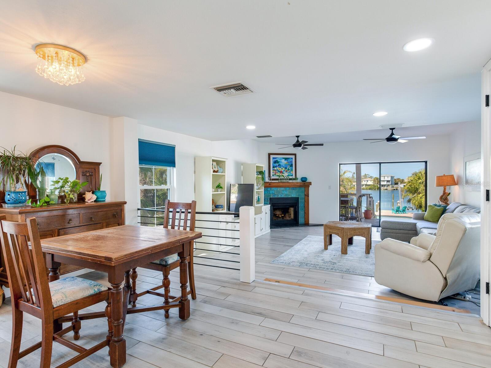 410 140TH AVE E, MADEIRA BEACH, FL, 33708