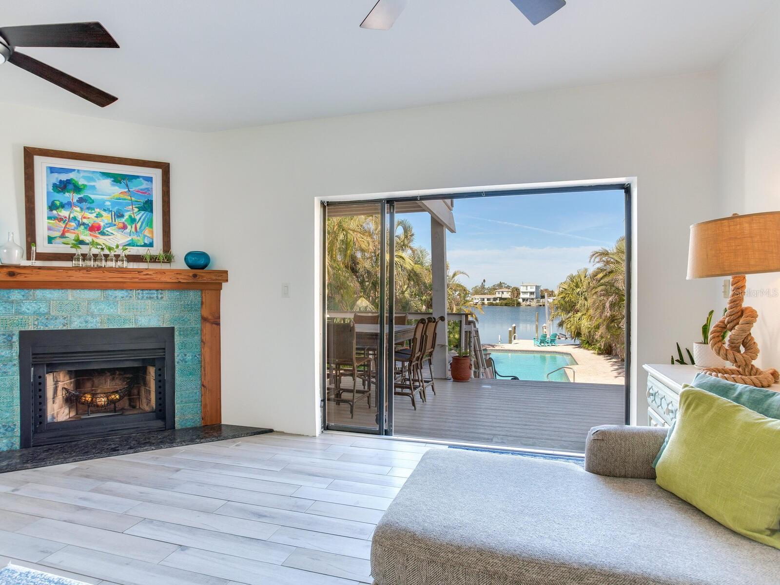 410 140TH AVE E, MADEIRA BEACH, FL, 33708