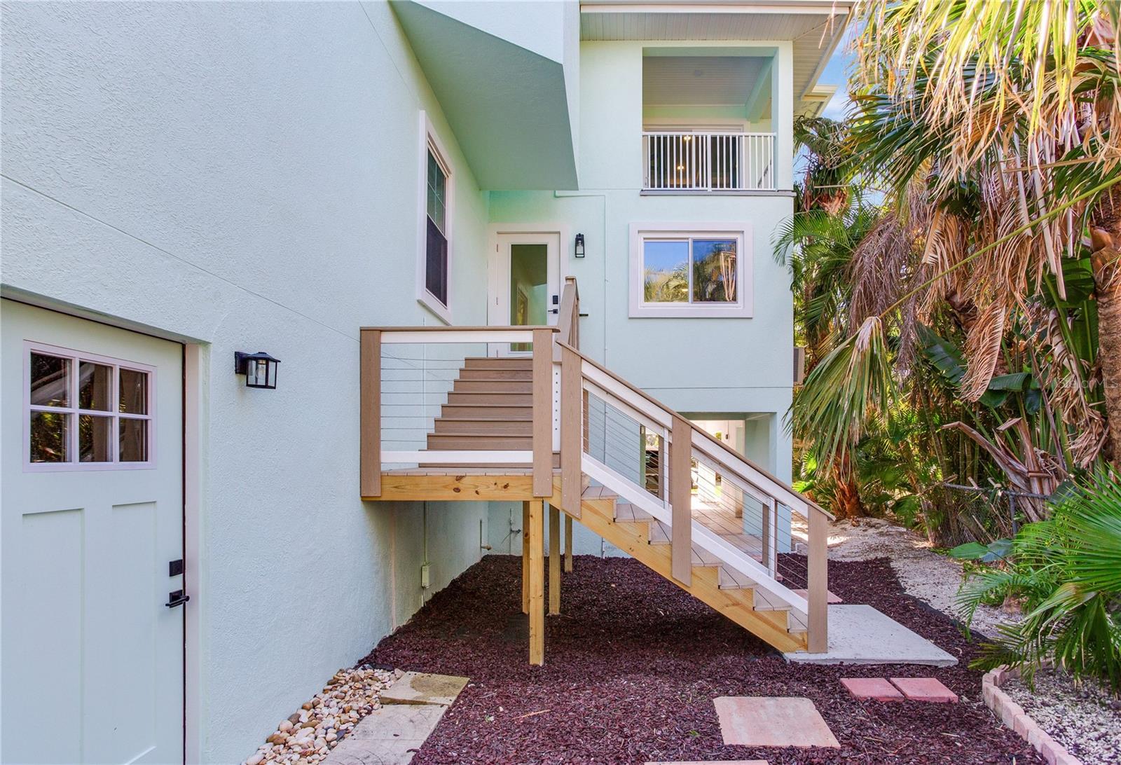 410 140TH AVE E, MADEIRA BEACH, FL, 33708