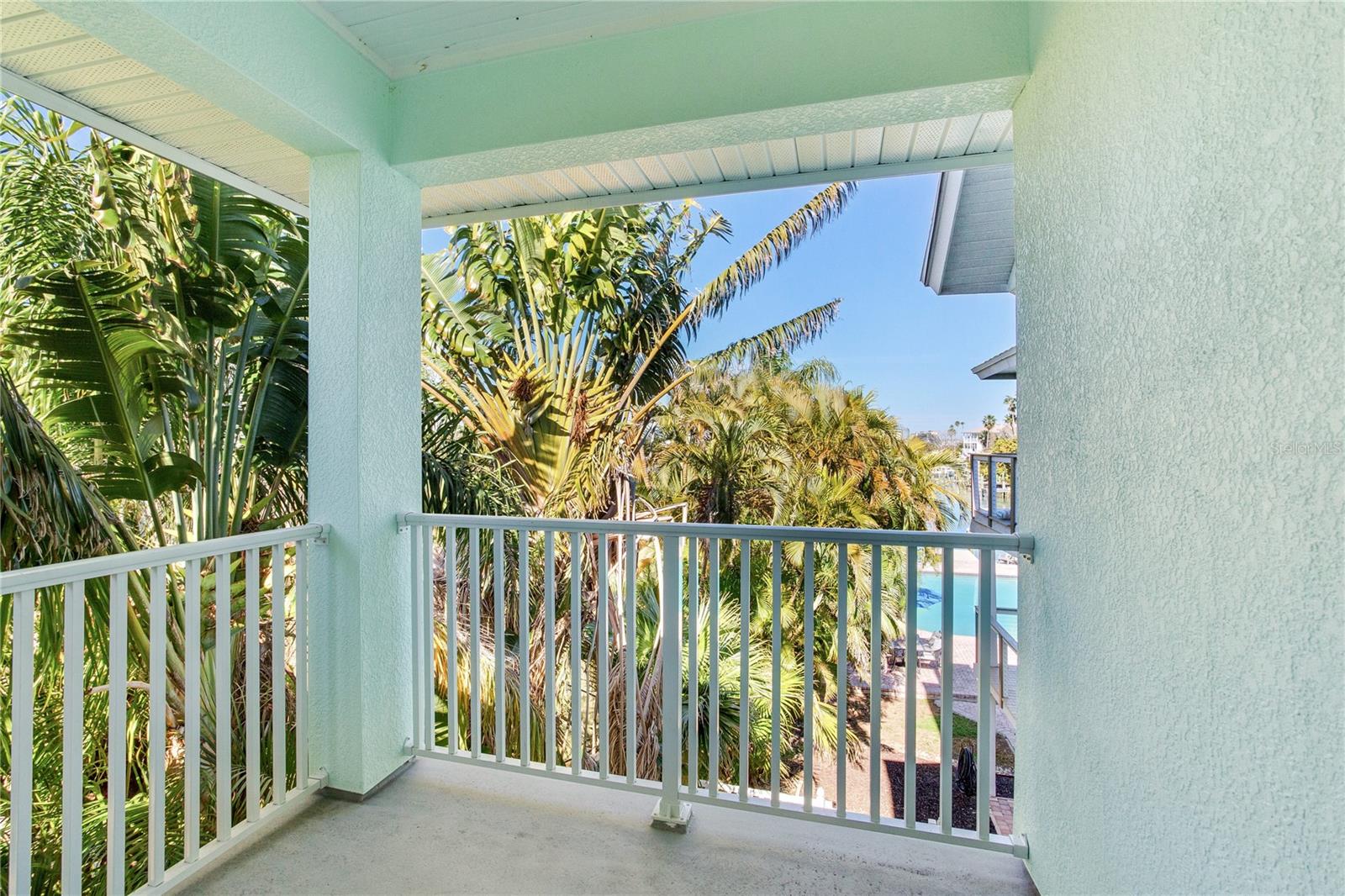 410 140TH AVE E, MADEIRA BEACH, FL, 33708