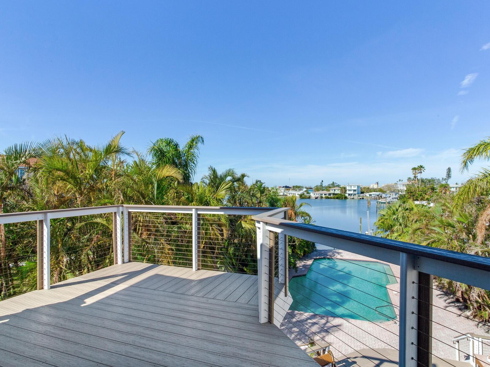 410 140TH AVE E, MADEIRA BEACH, FL, 33708