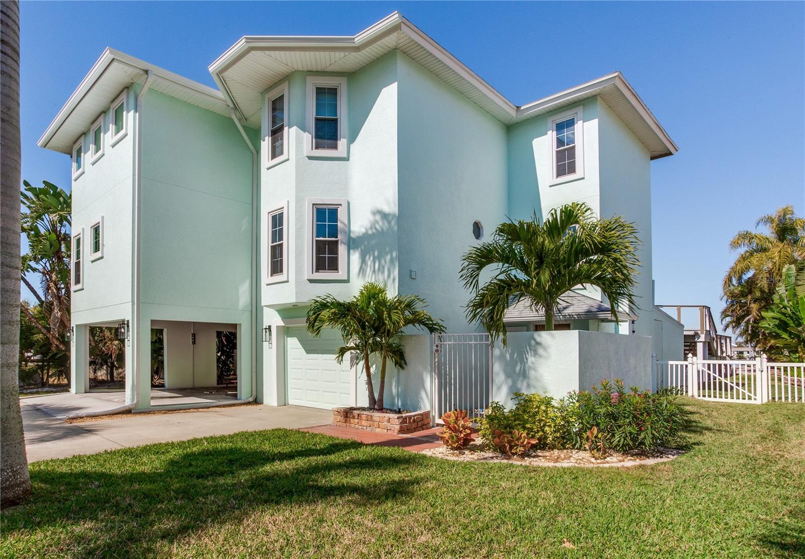410 140TH AVE E, MADEIRA BEACH, FL, 33708