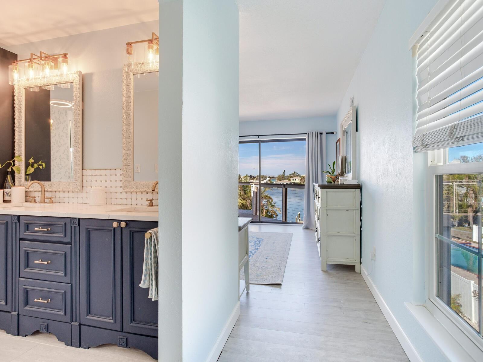 410 140TH AVE E, MADEIRA BEACH, FL, 33708