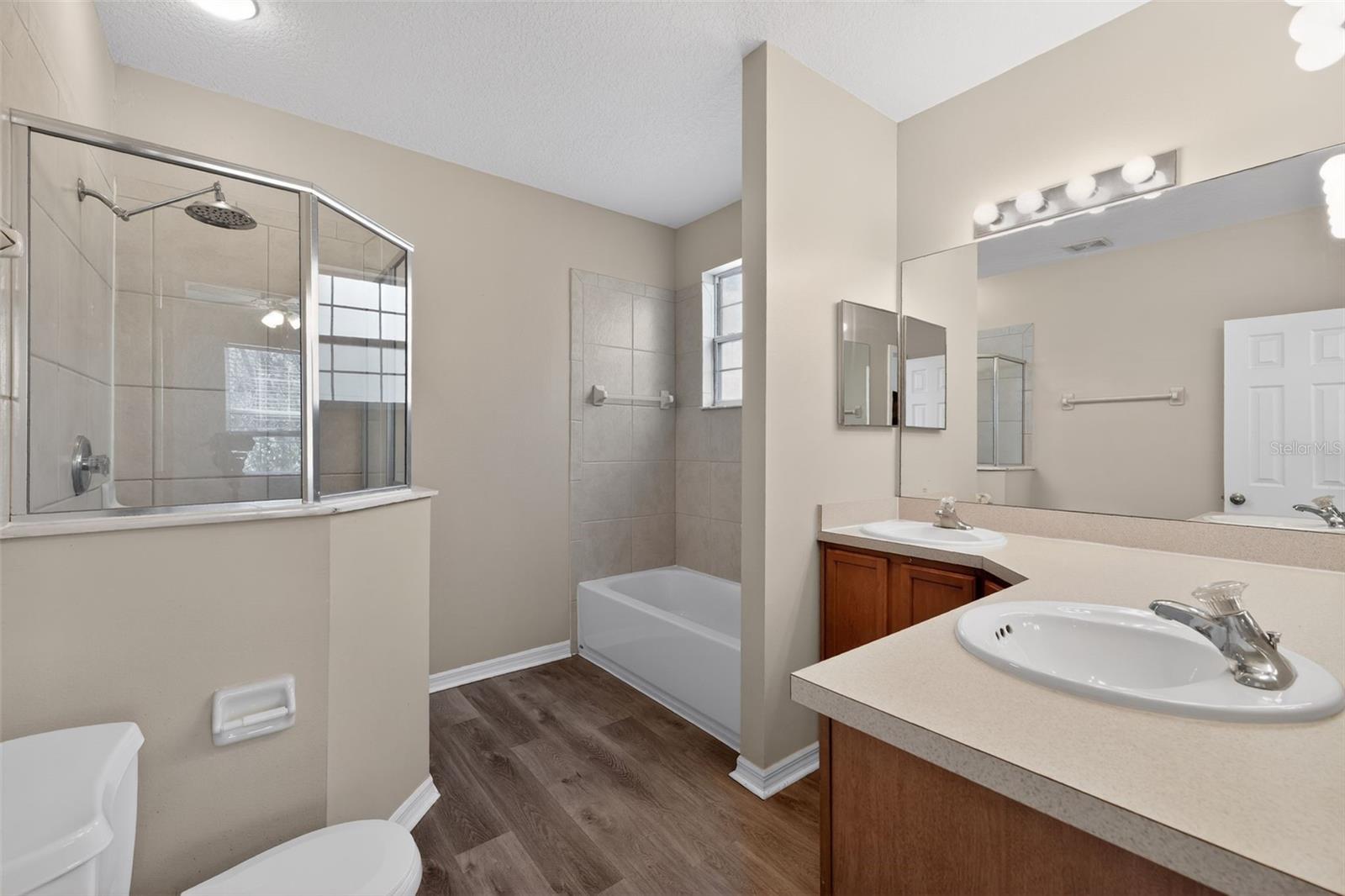 4301 PARADISE COVE CT, KISSIMMEE, FL, 34746