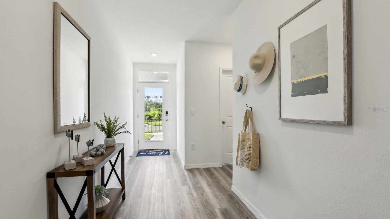 1046 SPOTTED EGRET LOOP, RUSKIN, FL, 33570